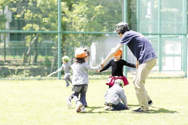 アソシエ柿の木坂マミー保育園（常勤）の保育士求人メイン写真4