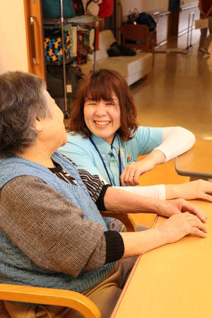 介護老人保健施設エスペラル井高野（常勤）のケアマネジャー求人メイン写真3