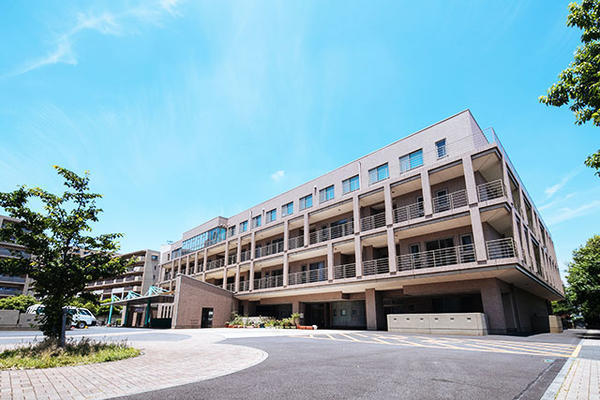 介護老人保健施設葵の園・川崎南部（常勤）の介護職求人メイン写真1