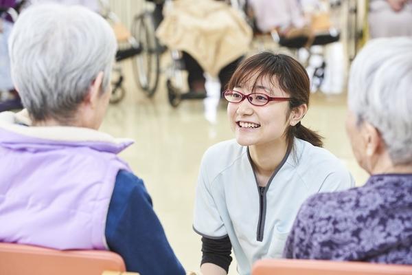 ケアハウスあきやま苑（常勤）の准看護師求人メイン写真3