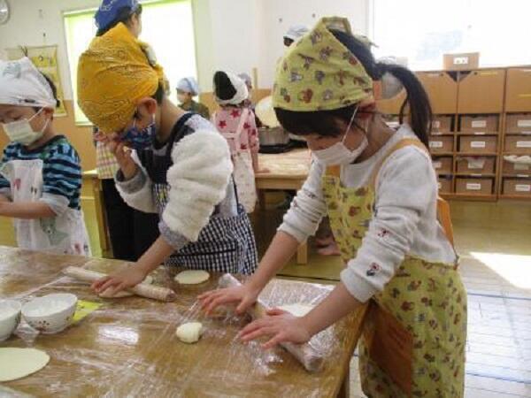 コンビプラザ中野保育園（常勤）の保育士求人メイン写真1