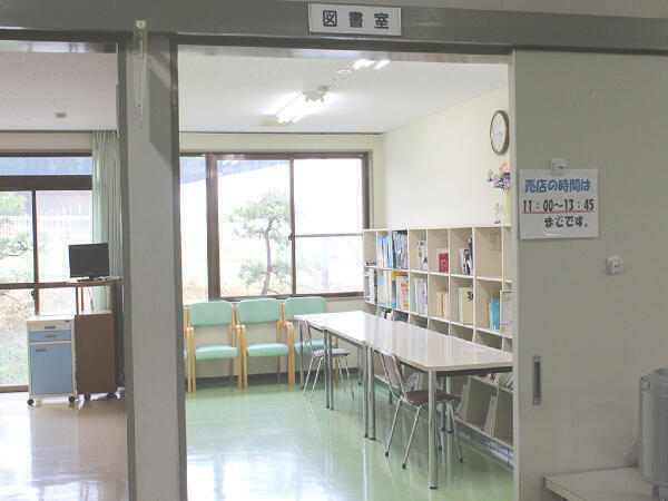 介護老人保健施設やすらぎ苑（常勤）の理学療法士求人メイン写真4