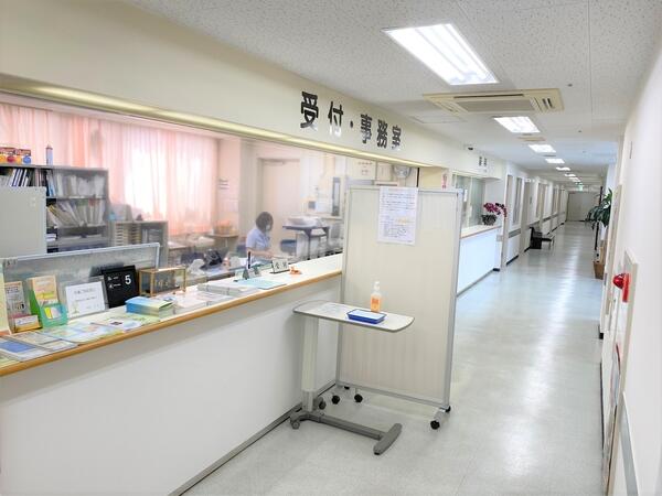 医療法人渡辺会　渡辺病院（外来/常勤）の看護師求人メイン写真3