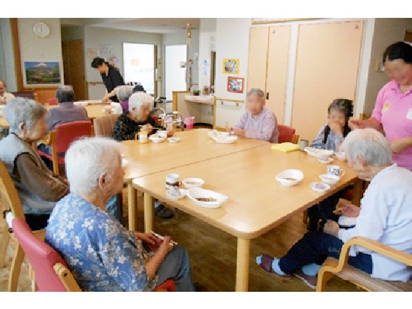 高齢者総合福祉施設 瀬戸あいじゅ（パート）の介護職求人メイン写真2