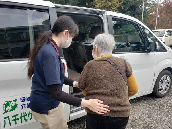 八千代ケアセンター（常勤）の理学療法士求人メイン写真1