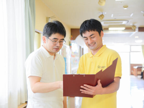 サービス付き高齢者向け住宅 ローゼンホーム上山（嘱託・常勤）の調理師/調理員求人メイン写真1