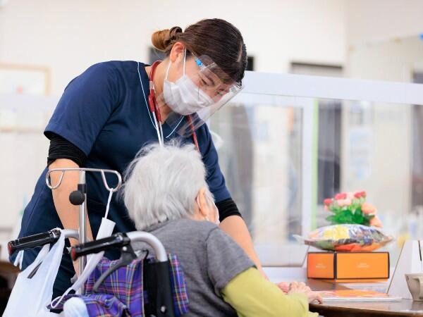 デイサービス輻（生活相談員/常勤）の介護福祉士求人メイン写真2