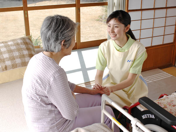 ニチイケアセンター伊那（訪問介護/パート）の介護職求人メイン写真1