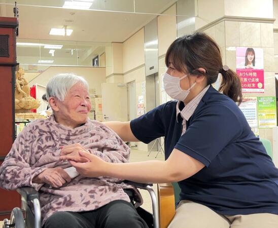 特別養護老人ホーム かざはな園（常勤）の介護福祉士求人メイン写真4