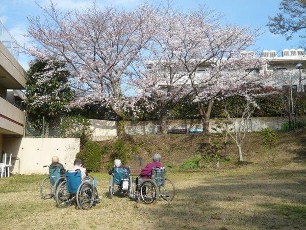 特別養護老人ホーム 南花園（常勤）の看護師求人メイン写真3