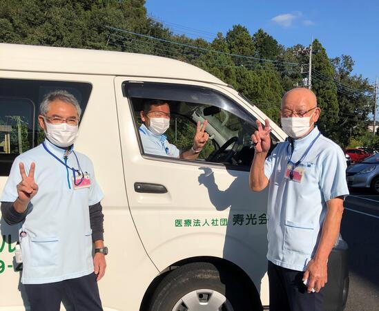 介護老人保健施設 エスポワール成田（パート）の送迎ドライバー求人メイン写真1