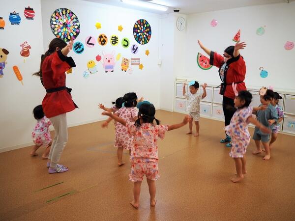 聖愛クロス保育園きくな（常勤）の保育士求人メイン写真2