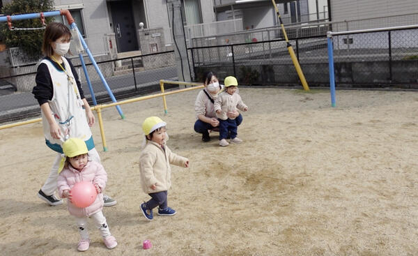 八日市ひよっこ保育園（常勤）の保育士求人メイン写真5