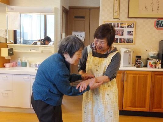 グループホーム さくらの家三番館（夜勤専従パート）の介護職求人メイン写真2