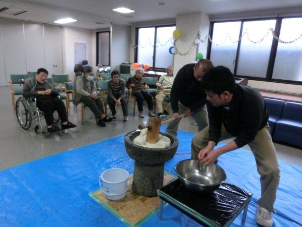 特別養護老人ホーム せんわ（契約職員/常勤）の介護福祉士求人メイン写真5