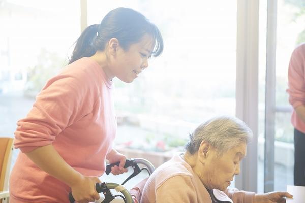 介護老人福祉施設 わかたけ都筑（介護サポートスタッフ/パート）の介護職求人メイン写真3