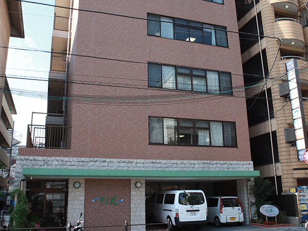 新大阪ケアコミュニティそよ風（デイサービス/正規フルタイム社員）の介護職求人メイン写真1