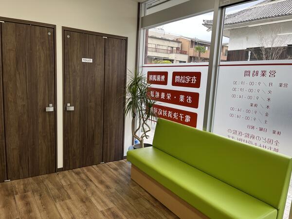 サン薬局阪急茨木店（常勤）の医療事務求人メイン写真3