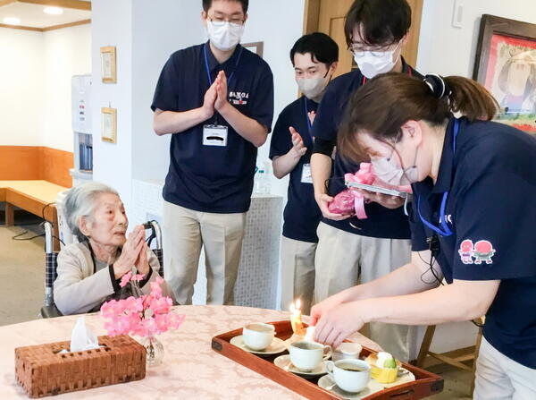 千里山翔裕館（パート）の准看護師求人メイン写真1