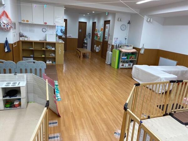 小規模保育園 ぬくもりのおうち保育 堺駅前園（パート）の保育士求人メイン写真5