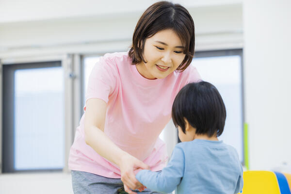 TAKUMI神戸住吉教室（児発管/常勤）の介護福祉士求人メイン写真1