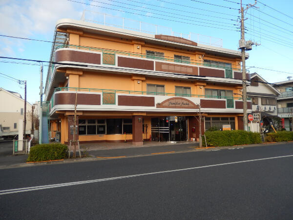 介護老人保健施設ファミリート府中（常勤）の理学療法士求人メイン写真1