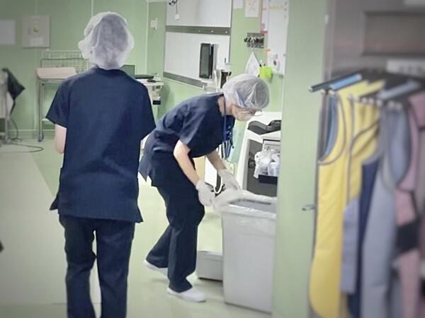 高知医療センター（病院内環境整備スタッフ/短時間/午前・午後・時間選べる）の清掃員求人メイン写真2