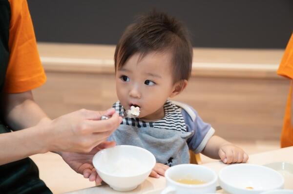 みなみのこ保育園（常勤）の調理師/調理員求人メイン写真4