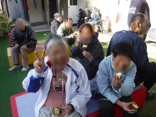 障害者支援施設姫路学園（パート）の支援員求人メイン写真4