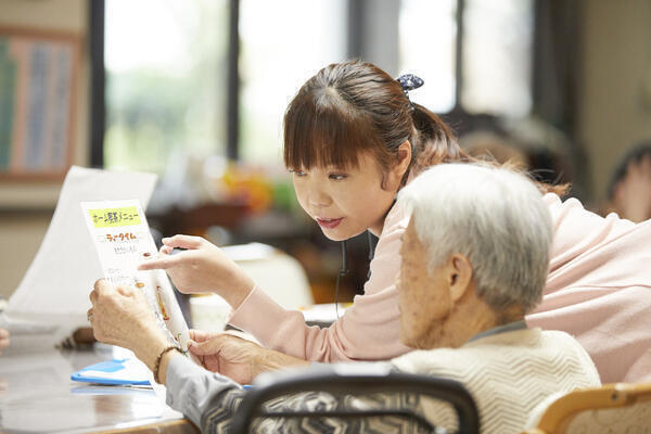 特別養護老人ホーム ビオラ和泉（常勤）の看護師求人メイン写真2