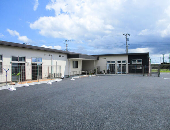 愛の家グループホーム 館山亀ヶ原弐番館（契約社員）の介護福祉士求人メイン写真2