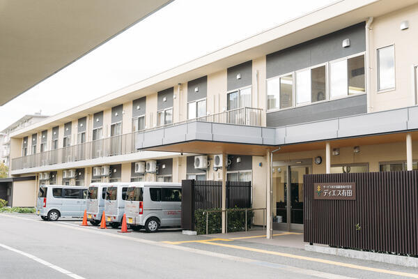 サービス付き高齢者向け住宅 デイエス有田（正社員）の介護福祉士求人メイン写真1