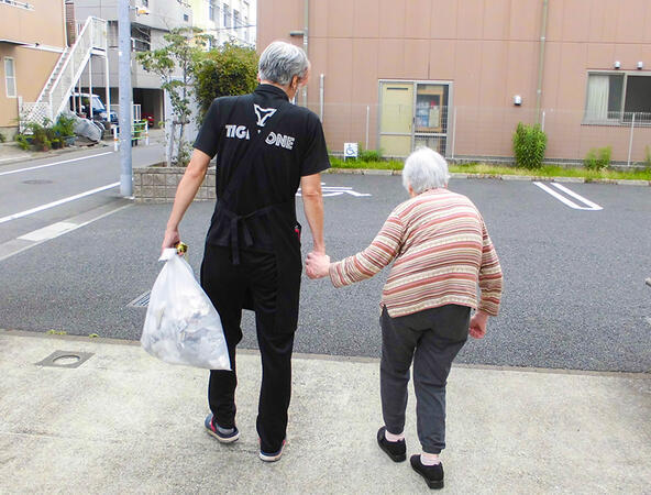 愛の家グループホーム 大田大森西（正社員）の介護福祉士求人メイン写真4