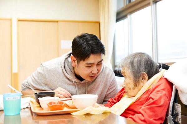 特別養護老人ホーム なでしこ（常勤）の介護福祉士求人メイン写真4