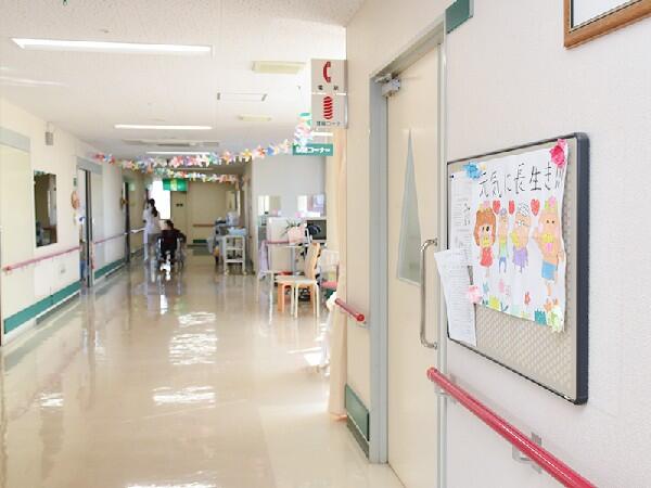 介護老人保健施設さるびあ苑（常勤）の作業療法士求人メイン写真1