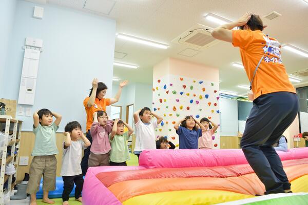 ネイスぷらす 浦和校（常勤）の保育士求人メイン写真4