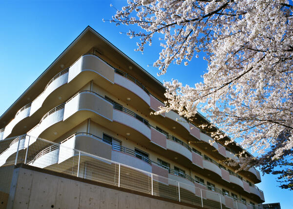 地域密着型特別養護老人ホームフレンド神木二番館（常勤）の介護福祉士求人メイン写真1