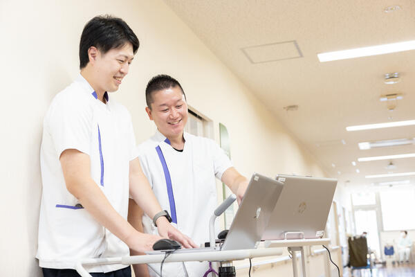 社会医療法人 頌徳会 日野病院（病棟/常勤）の看護師求人メイン写真4