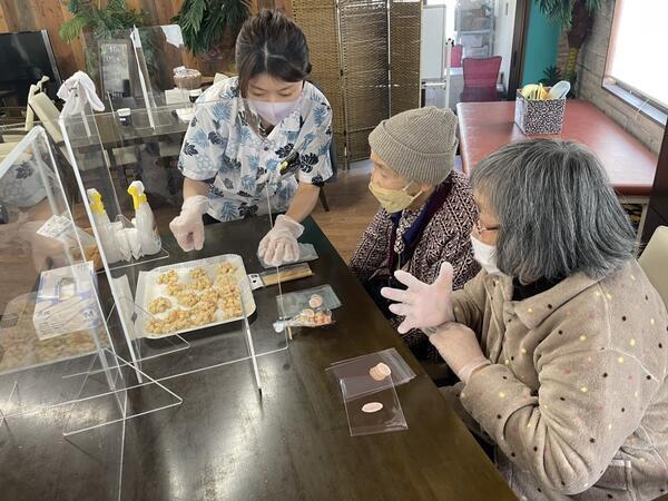 デイリゾートMOMOYAオアフ・バリ（常勤）の介護福祉士求人メイン写真1