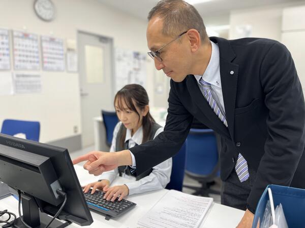 (株)ビー・エム・エル 予防医学営業部（契約社員）の一般事務求人メイン写真3