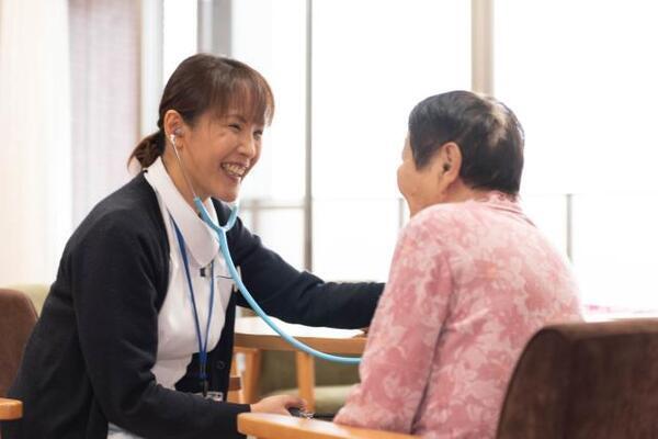 社会福祉法人共愛会　あしび寮（常勤）の看護師求人メイン写真1