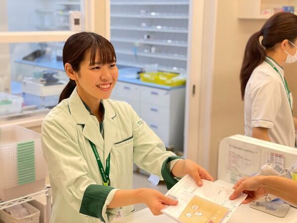 そうごう薬局 万代店（常勤）の医療事務求人メイン写真4