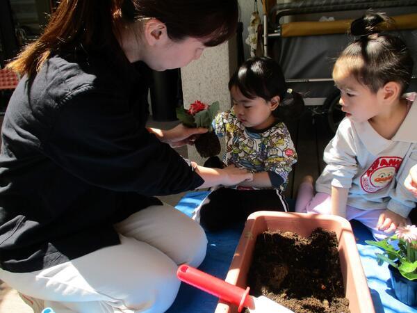 トレジャーキッズひめさと保育園（常勤）の保育士求人メイン写真4