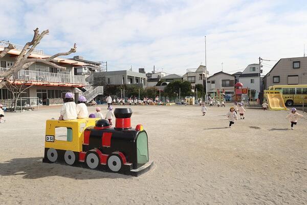 二ノ江幼稚園（常勤）の保育士求人メイン写真3