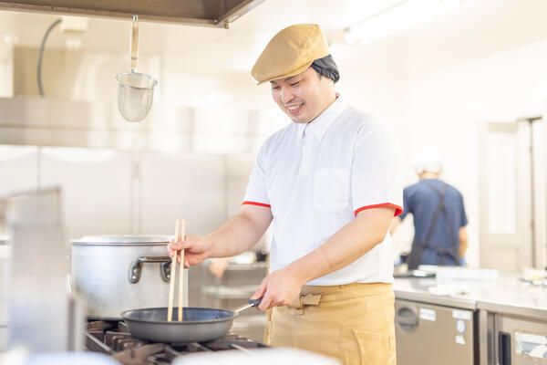 白寿荘（厨房/パート）の調理師/調理員求人メイン写真2