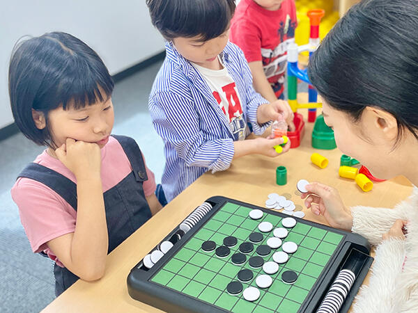 枚方市立 開成小学校留守家庭児童会（放課後児童支援員/施設長/常勤）の社会福祉士求人メイン写真4