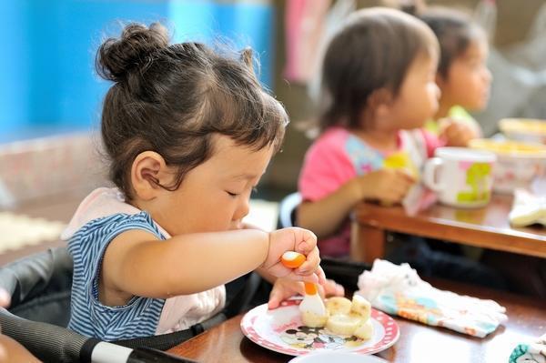 ぬくもりのおうち保育 大阪本社（エリア調理員/常勤） の調理師/調理員求人メイン写真1