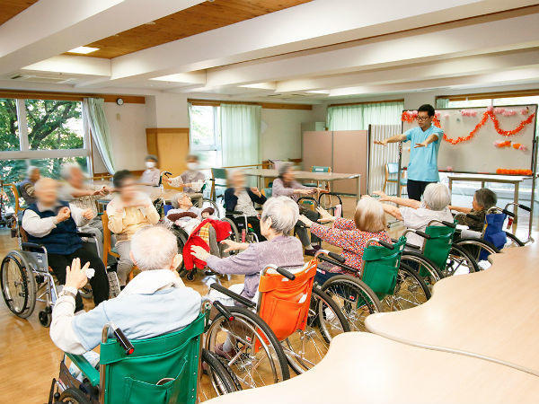 介護老人保健施設うらら（デイケア/パート）の介護福祉士求人メイン写真2