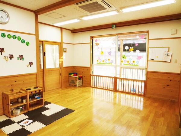 はくあい保育園かるがも（常勤）の保育士求人メイン写真1