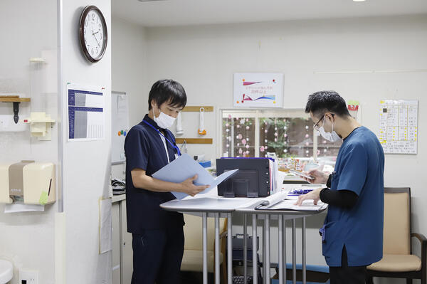 セレニティホスピス東戸塚（食事介助専門/パート）の介護福祉士求人メイン写真2